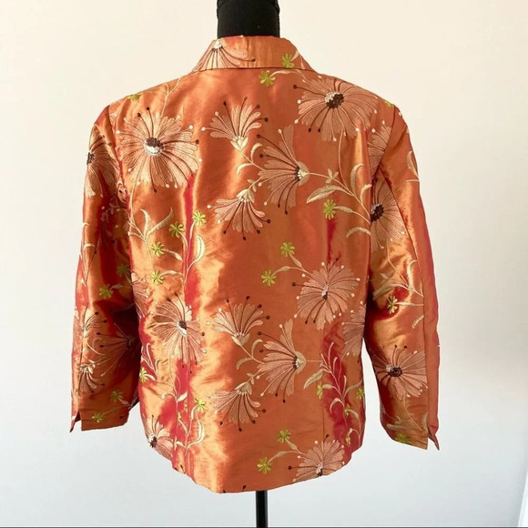Vintage Vida  Petites Floral Embroidery Blazer - Picture 3 of 16